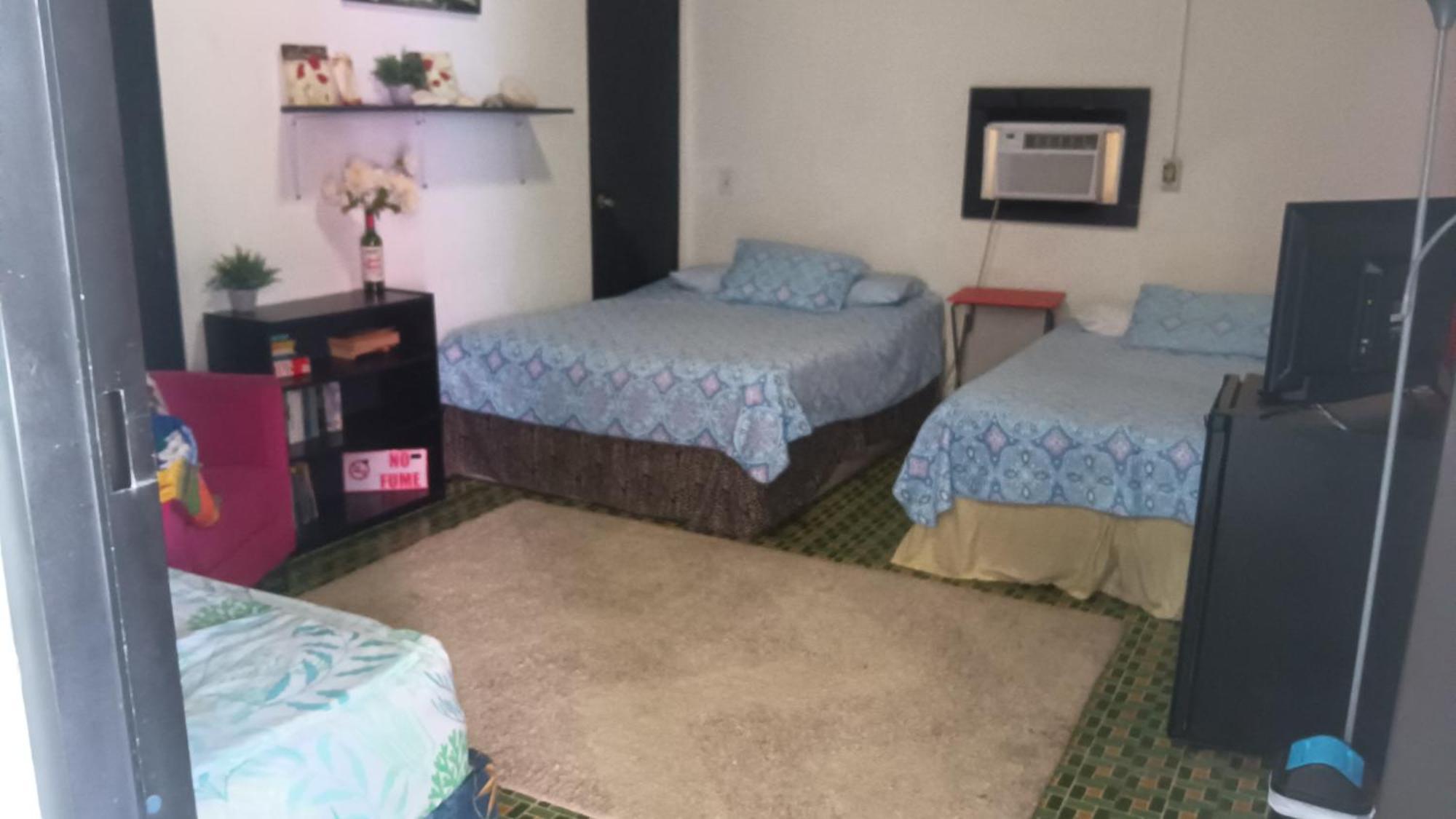 Medusa'S Hostel Агуадила Екстериор снимка