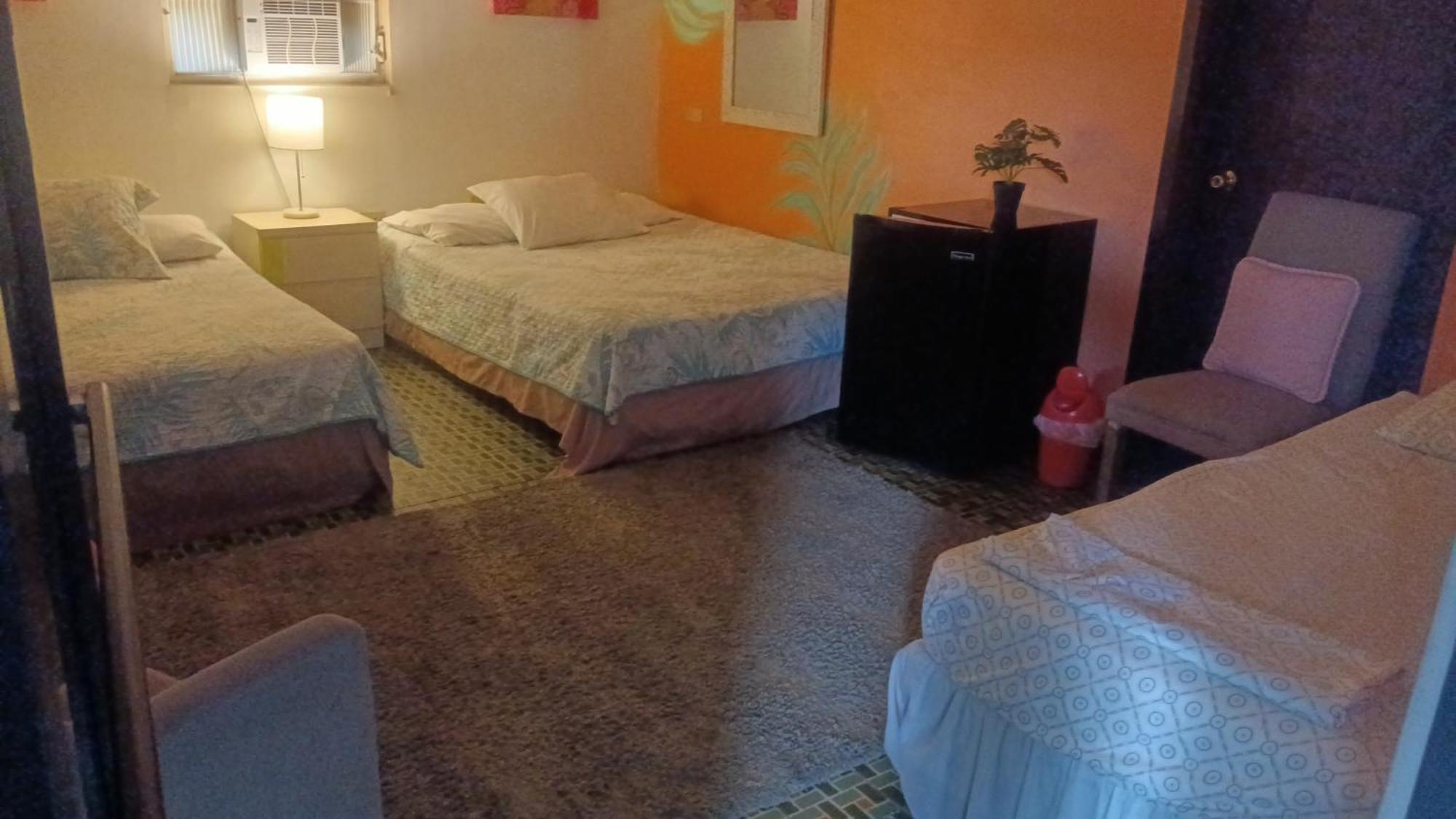 Medusa'S Hostel Агуадила Екстериор снимка