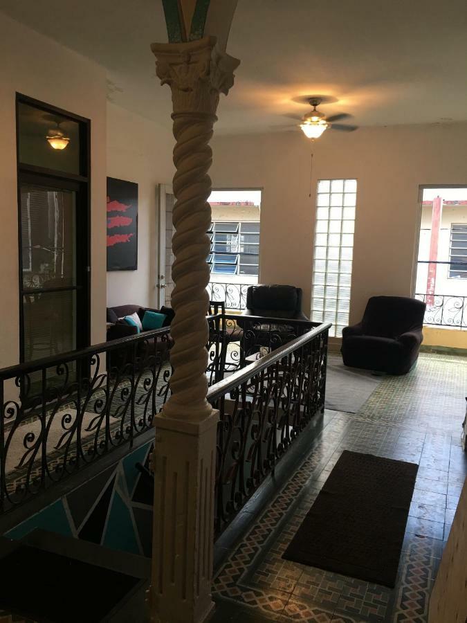 Medusa'S Hostel Агуадила Екстериор снимка